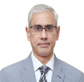 Dr. V Rajashekar