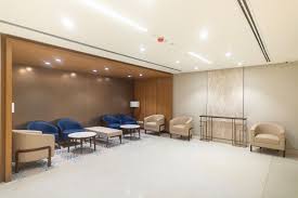 Breach Candy Hospital, Mumbai — Consultation and Report Review