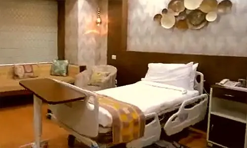 Fortis Escorts Heart Institute, Okhla — Building and Access