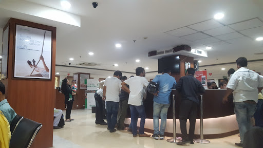 Fortis Flt. Lt. Rajan Dhall Hospital, Vasant Kunj — Consultation and Report Review