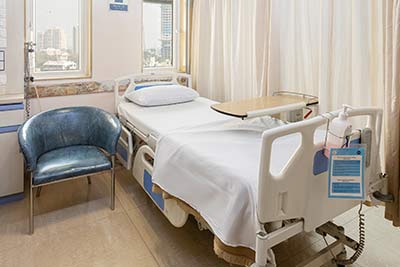 P.D. Hinduja Hospital & Medical Research Centre, Mumbai — Building and Access