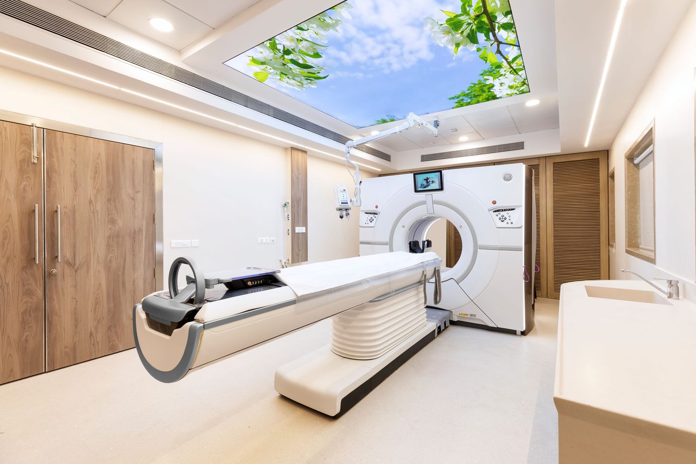 Medical Report Review for P.D. Hinduja Hospital & Medical Research Centre, Mumbai Patients