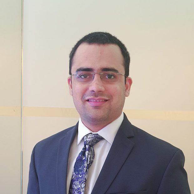 Dr. Akhil Tawari