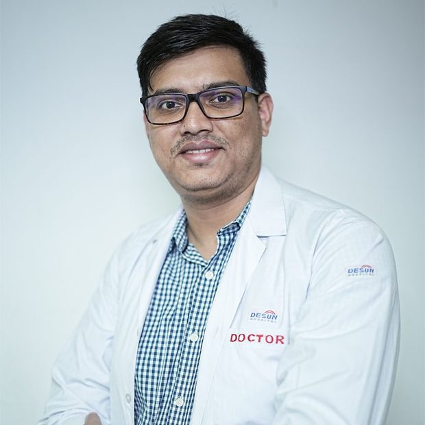 Dr. Mayukh Guha