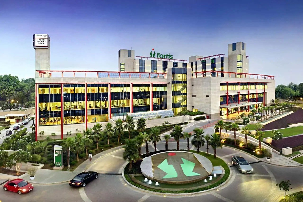 Fortis Memorial Research Institute Building