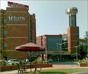 Fortis Hospital Cunningham Road, Bangalore - Hospital Building